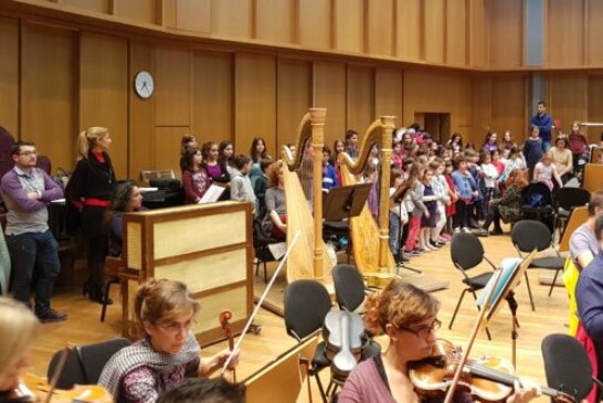 Η Παιδική Χορωδία Ωδείου Kodály συμμετέχει στον “Καρυοθραύστη” με την ΚΟΑ στο ΜΜΑ