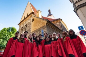 Συναυλίες μαθητικής χορωδίας Grossmont High School Red Robe Choir